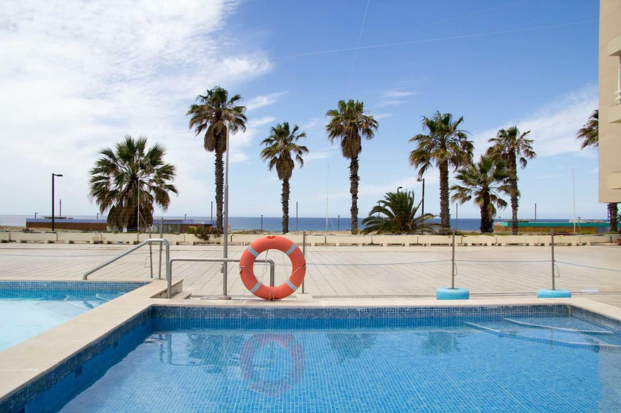 Wonderful Studio Apartment In Front Of The Beach 卡帕里卡海岸 外观 照片