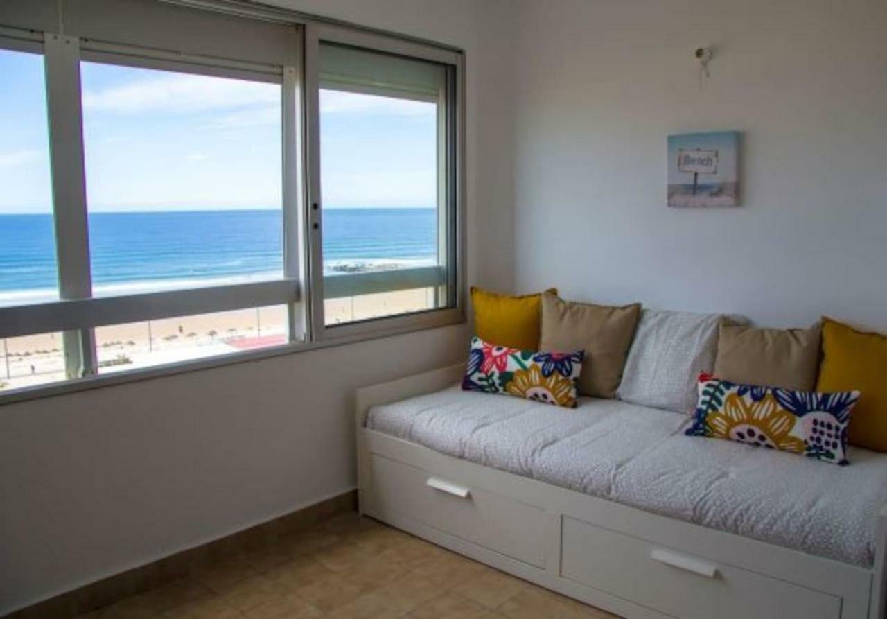 Wonderful Studio Apartment In Front Of The Beach 卡帕里卡海岸 外观 照片
